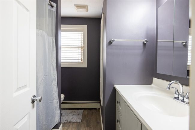 Primary bath | Image 13