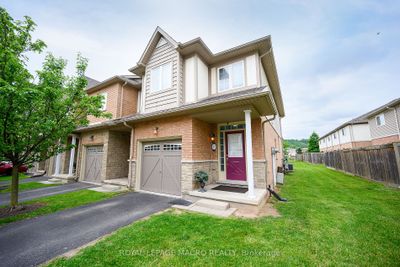 17 - 170 Dewitt Rd, Condo with 3 bedrooms, 2 bathrooms and 2 parking in Hamilton ON | Image 1