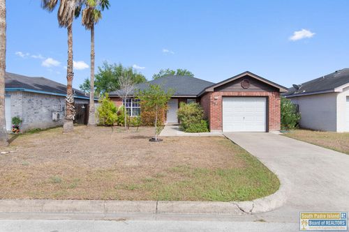 9 Lakewood Dr, Laguna Vista, TX, 78578-2857 | Card Image