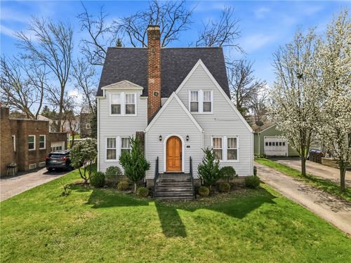 1034 Myrtle Pl, Sharon, PA, 16146-3039 | Card Image