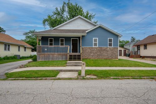 902 Institute St, Valparaiso, IN, 46383 | Card Image