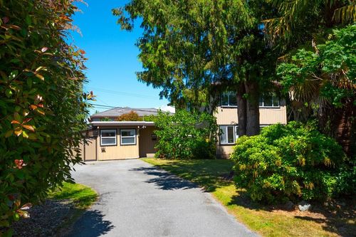 3411 Wardmore Pl, Richmond, BC, V7C1S6 | Card Image