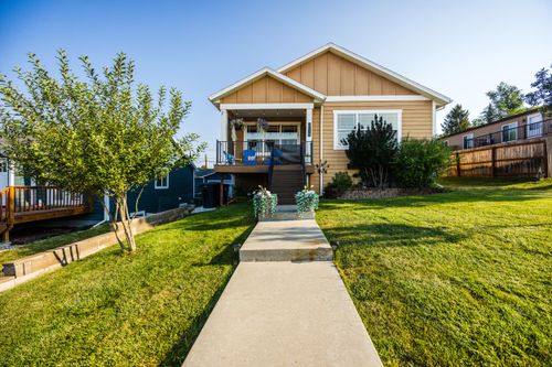 811 E Works St, Sheridan, WY, 82801-4422 | Card Image