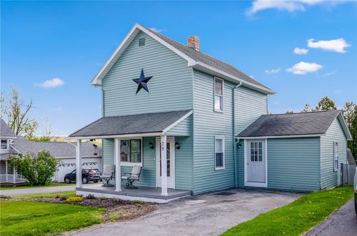 28 3rd St, Cairnbrook, PA, 15924-9702 | Card Image