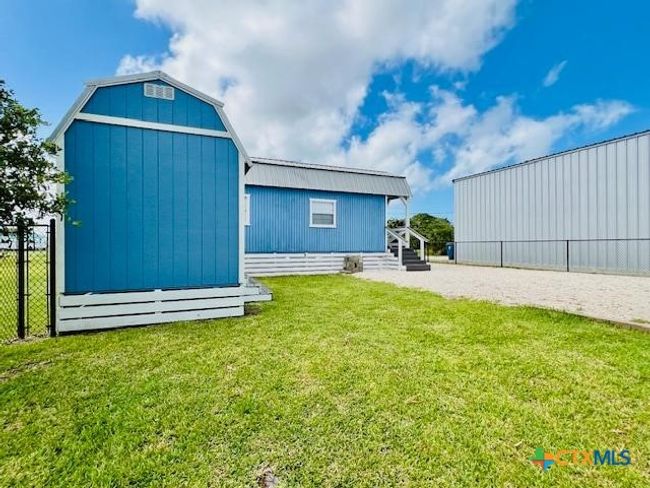 1303 W Adams Ave, House other with 1 bedrooms, 1 bathrooms and null parking in Port O Connor TX | Image 15