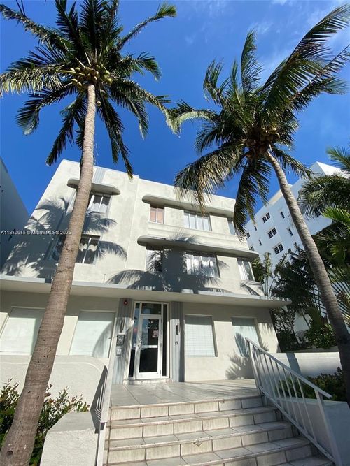 apt-103-3710 Collins Ave, Miami Beach, FL, 33140-4066 | Card Image