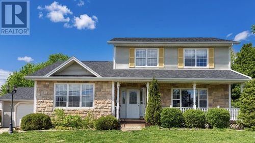 6 Ash Dr, Charlottetown, PE, C1A9C4 | Card Image