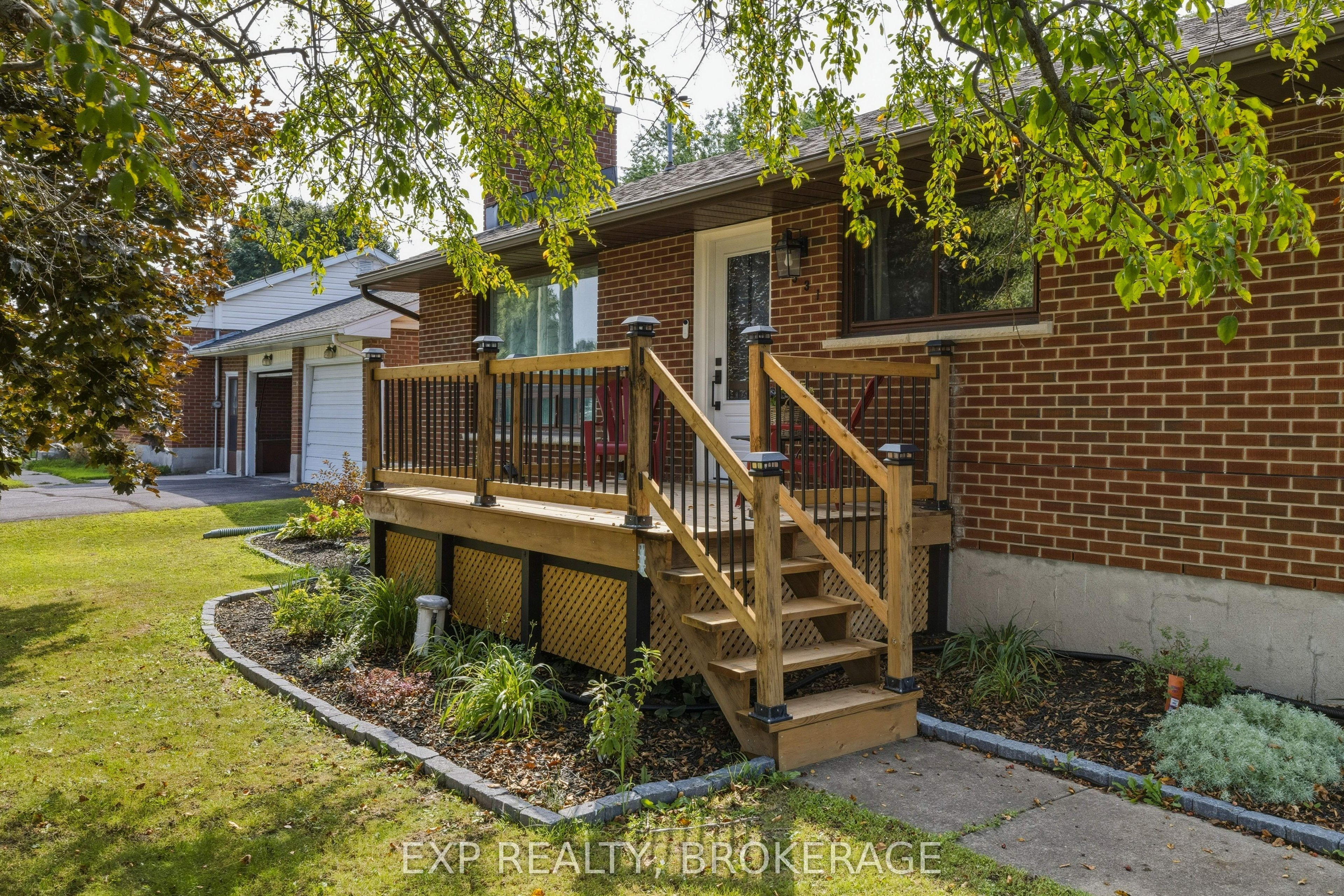 Residential in Kingston