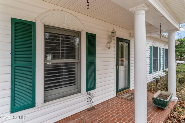 1508 W Oak Island Dr, House other with 3 bedrooms, 2 bathrooms and 2 parking in Oak Island NC | Image 35