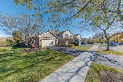 19701 Cambridge Drive, Townhouse with 2 bedrooms, 2 bathrooms and 2 parking in Mokena IL | Image 1