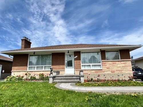 816 Cartier Blvd, Hawkesbury, ON, K6A1W7 | Card Image