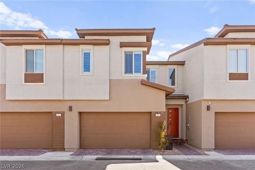 680 Echelon St, Las Vegas, NV, 89138-6488 | Card Image