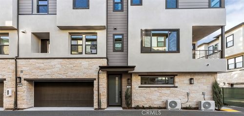 302-109 S Laxore St, Anaheim, CA, 92804-1922 | Card Image