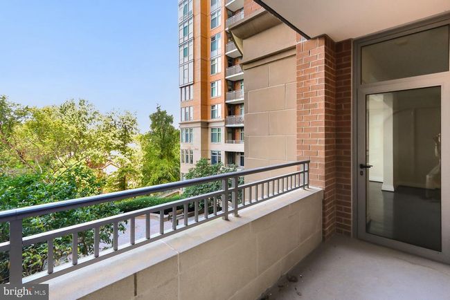 APT-302 - 8220 Crestwood Heights Dr, Condo with 1 bedrooms, 1 bathrooms and null parking in MCLEAN VA | Image 30