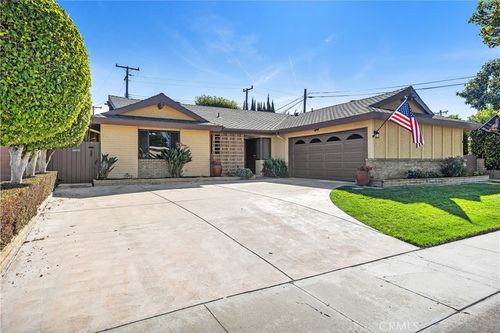 12272 Chase St, Garden Grove, CA, 92845-2108 | Card Image