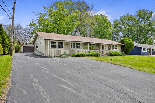 19031 Baker Ave, Country Club Hills, IL, 60478-5428 | Card Image