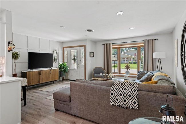 2605 Churchill Rd, House other with 4 bedrooms, 2 bathrooms and null parking in Springfield IL | Image 7