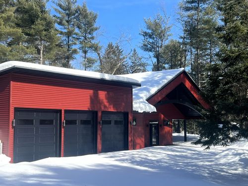 12086 Tar Dam Rd, Crivitz, WI, 54114-5606 | Card Image