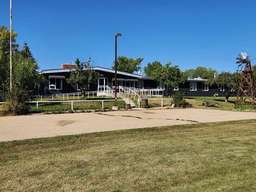 5430 51a Street, Bashaw, AB, T0B0H0 | Card Image