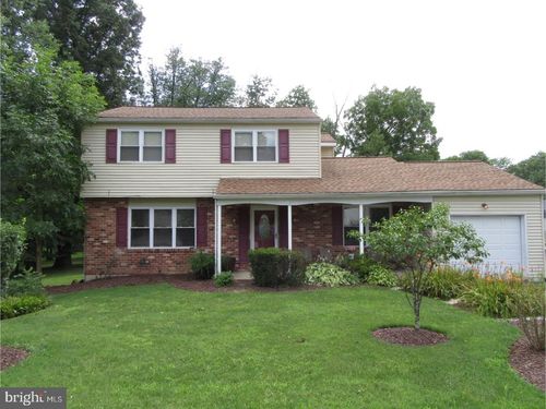 515 Hemingway Dr, HOCKESSIN, DE, 19707-1117 | Card Image