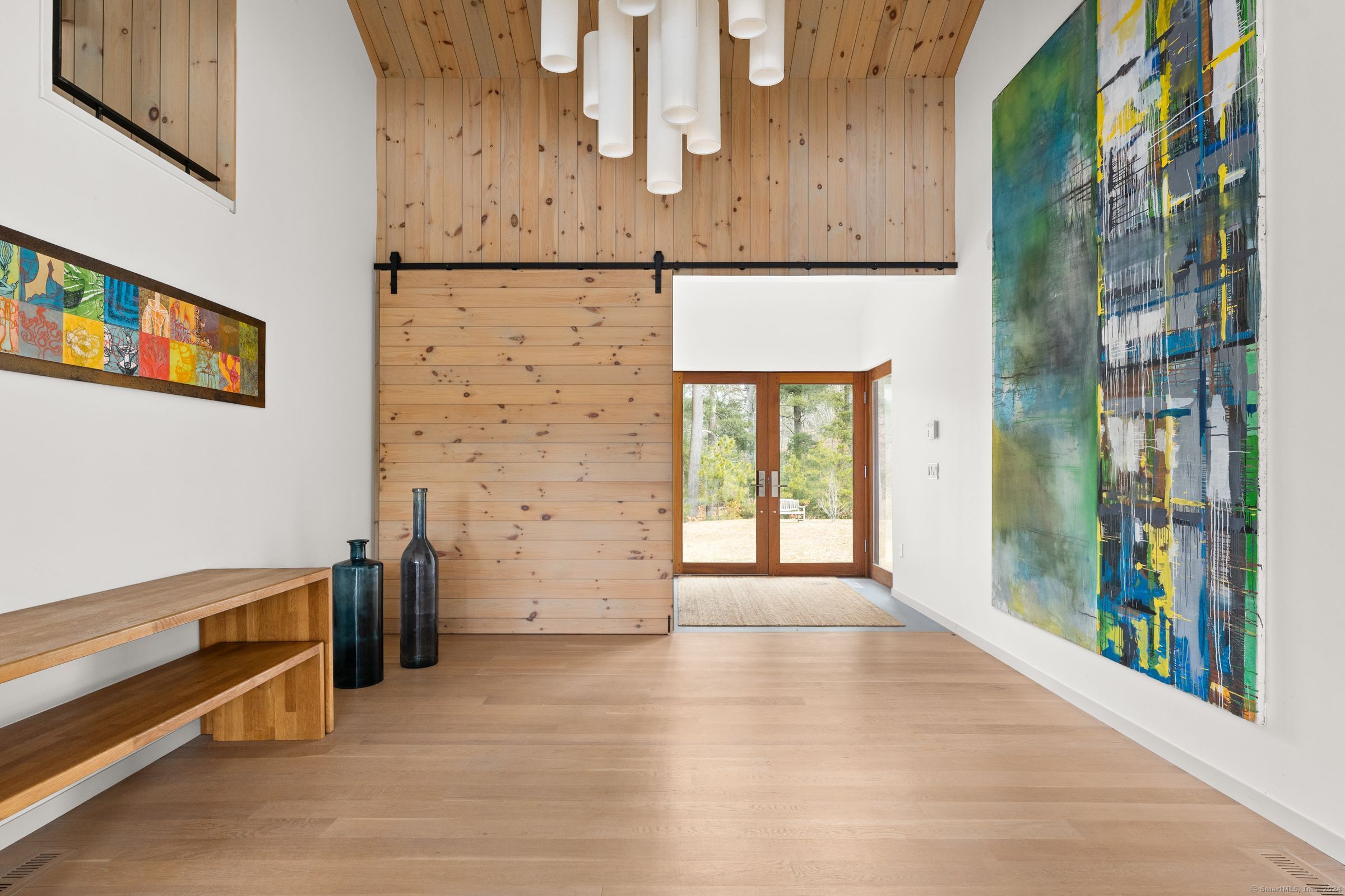 Fairview Ave, Hope Valley, RI 02832