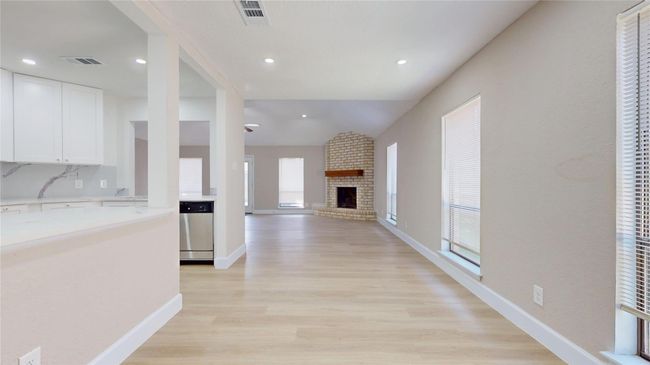7126 Rio Blanco Dr, House other with 3 bedrooms, 2 bathrooms and 2 parking in Houston TX | Image 12