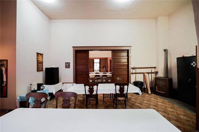 215 S Pine St, House other with 0 bedrooms, 1 bathrooms and null parking in Irving IL | Image 21