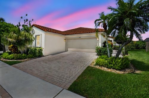 11543 Colonnade Dr, Boynton Beach, FL, 33437-6495 | Card Image