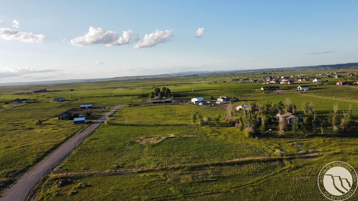Land in Shepherd