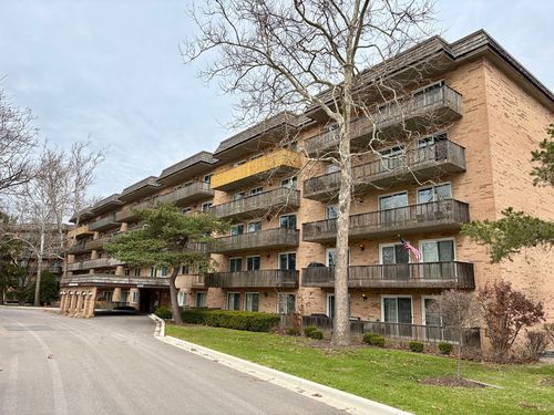 407-505 Redondo Dr, Downers Grove, IL, 60516-4640 | Card Image
