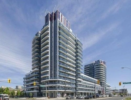308-9471 Yonge St, Richmond Hill, ON, L4C0Z5 | Card Image