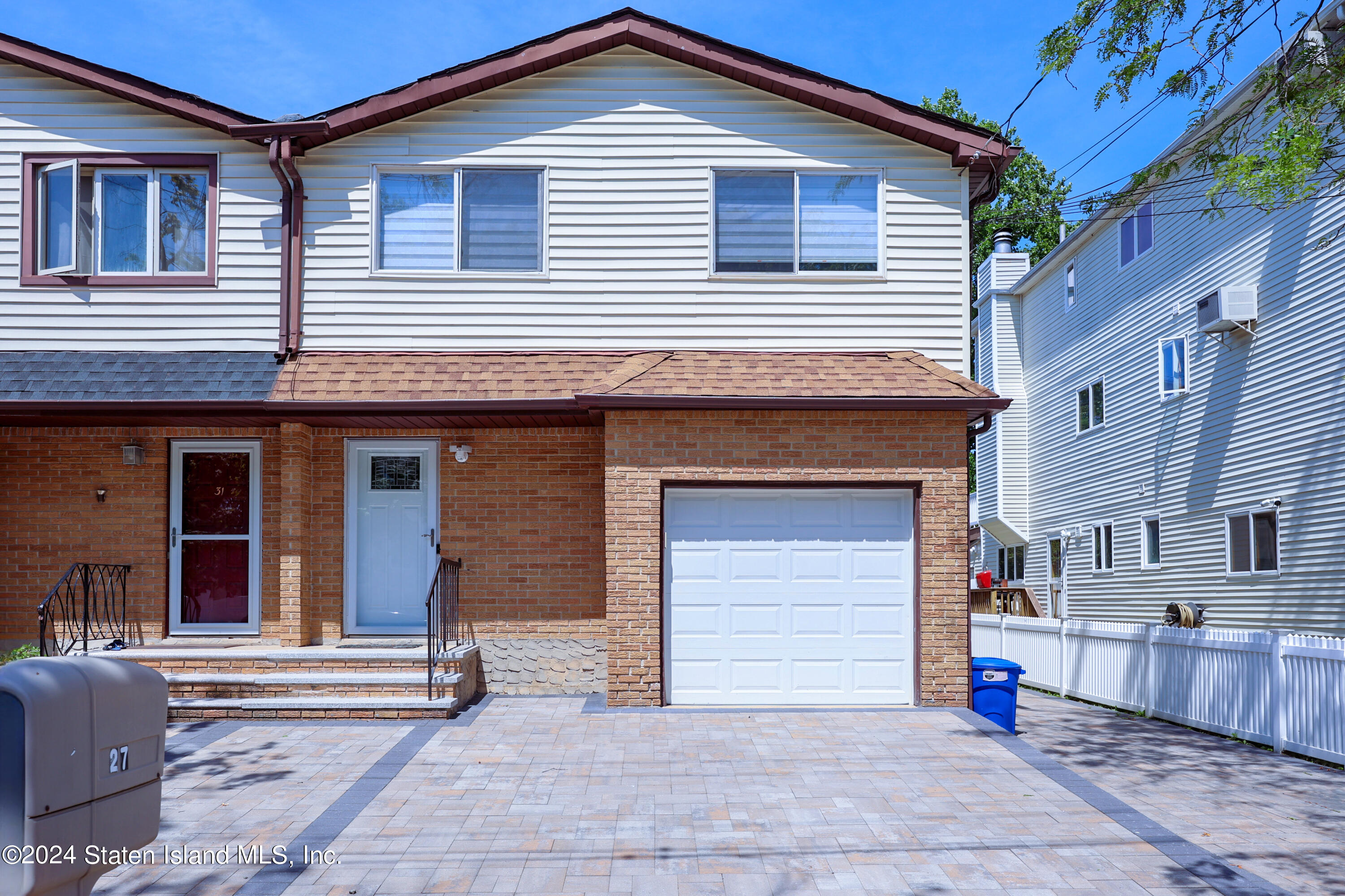 Leason Pl, Staten Island, NY 10314