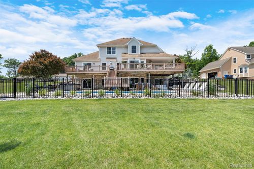 1401 Oklahoma Street, Waterford Charter Township, MI, 48327 | Card Image