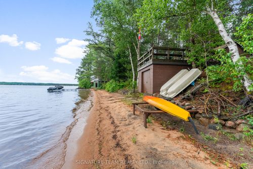 2238 B Round Lake Rd, Killaloe, ON, K0J2A0 | Card Image