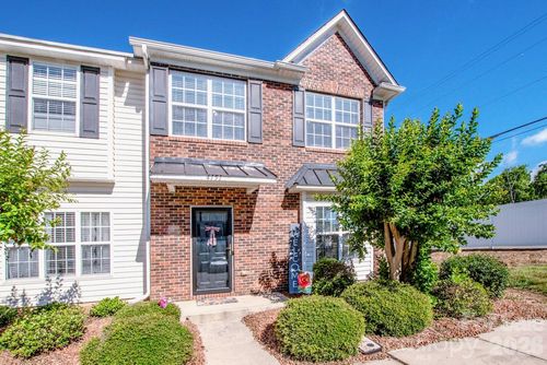 4151 Kenton Glenn Ct Nw, Concord, NC, 28027-8500 | Card Image