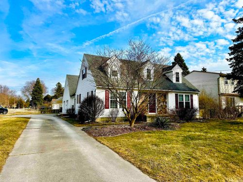 38560 Townhall St Street, Harrison Charter Township, MI, 48045 | Card Image