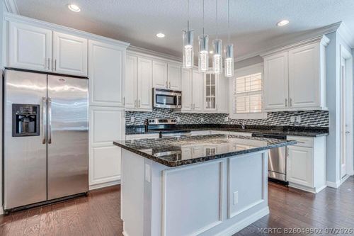 4628 Mediterranean Cir, Palm Beach Gardens, FL, 33418-1003 | Card Image