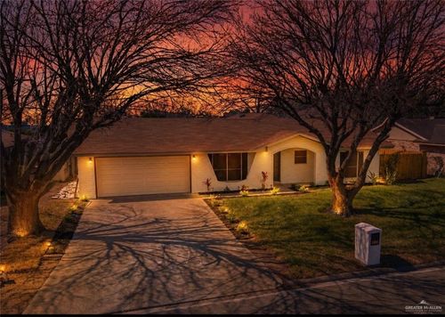 506 Clifford Dr, Weslaco, TX, 78596-5720 | Card Image
