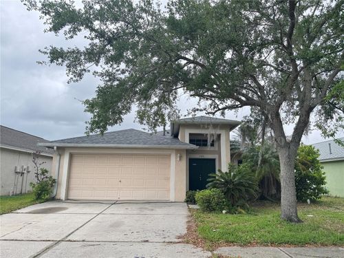 27618 Sky Lake Cir, WESLEY CHAPEL, FL, 33544-7645 | Card Image