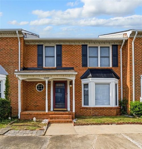 5329 Kindlewood Dr, Virginia Beach, VA, 23455-6612 | Card Image