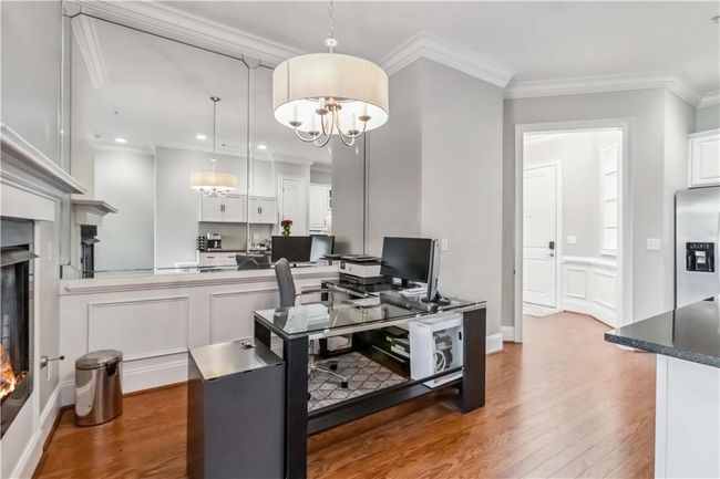 APT-1410 - 2300 Peachford Rd, Condo with 2 bedrooms, 2 bathrooms and 2 parking in Dunwoody GA | Image 5