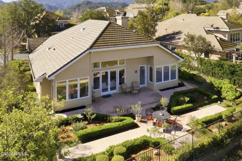 491 Ravensbury St, Lake Sherwood, CA, 91361-5165 | Card Image