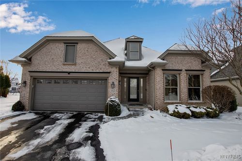 112 Haverford Ln, Amherst, NY, 14221-1995 | Card Image