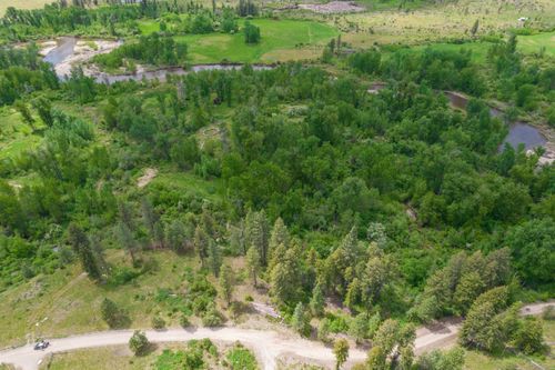 XXX Off E Sanpoil Rd Ave, Republic, WA, 99166 | Card Image