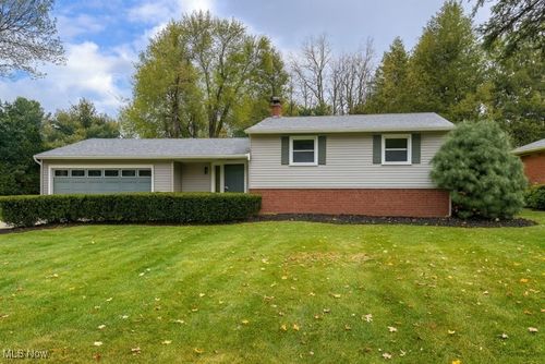57 Branch Ave, Painesville, OH, 44077-3818 | Card Image