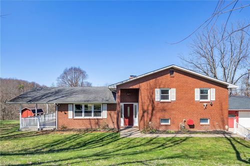 1060 Pittsburgh Rd, Valencia, PA, 16059-1924 | Card Image
