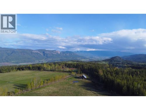100 Lidstone Rd, Salmon Arm, BC, V1E2Y1 | Card Image