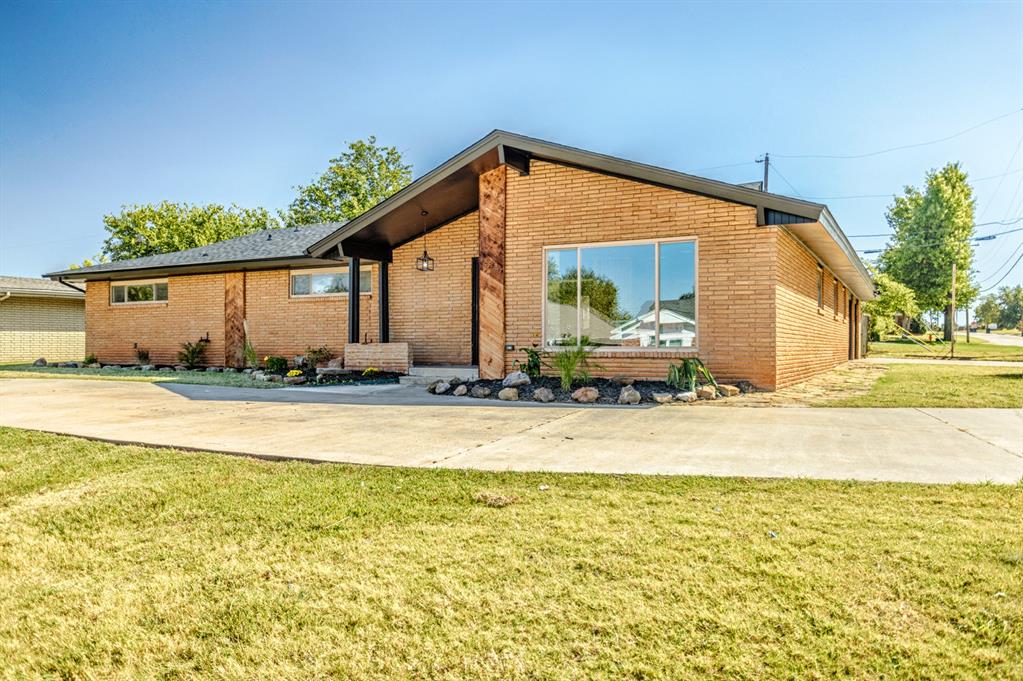 68th St, Oklahoma City, OK 73116