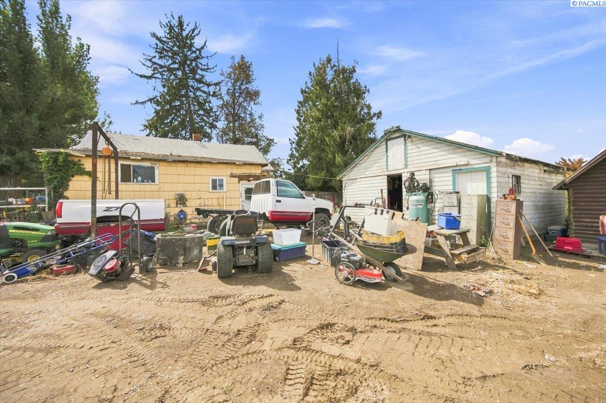 Residential in Grandview 3