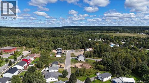 51 Malibu St, Fredericton, NB, E3A5P9 | Card Image